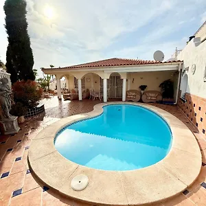 Villa Violetta, Callao Salvaje